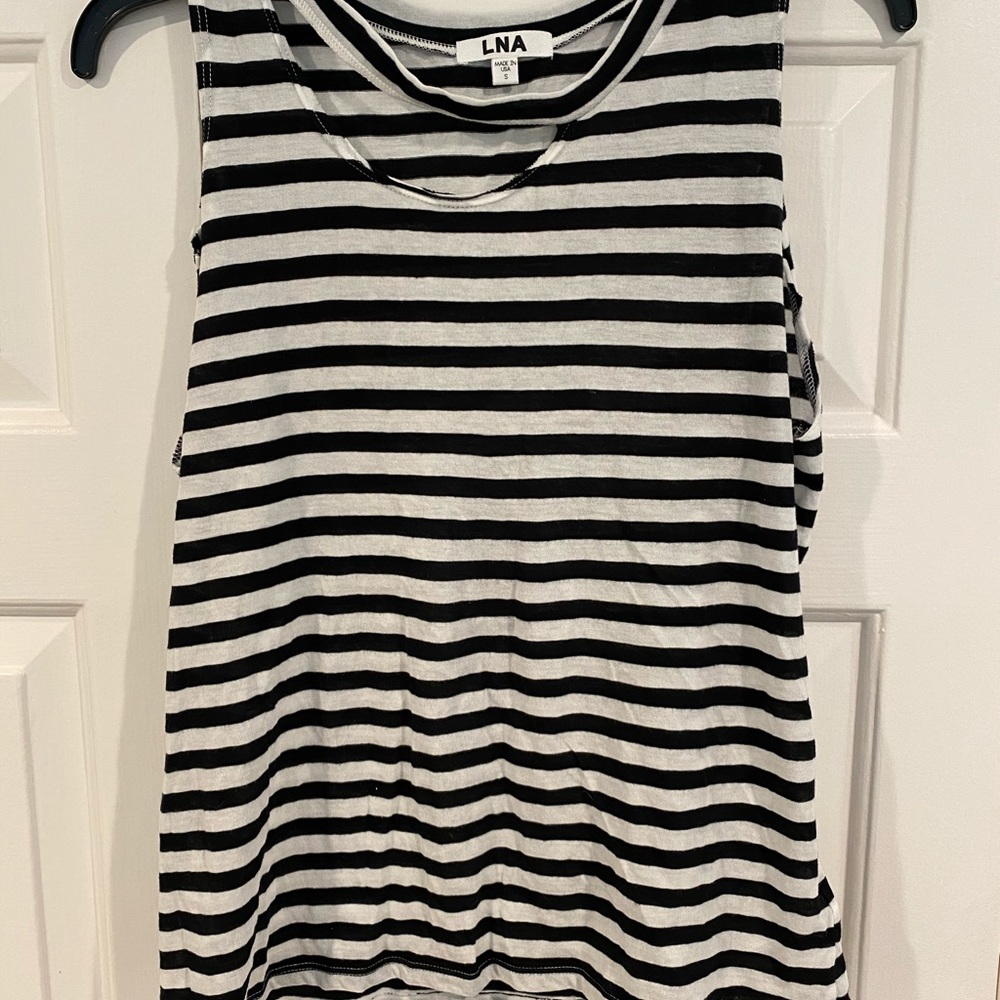 LNA striped tank